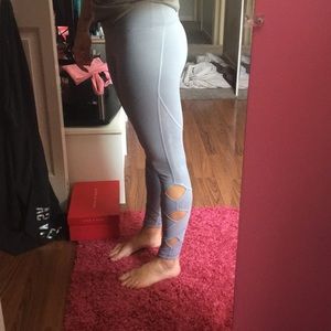 NWOT Victoria Secret VSX Cut Out Leggings